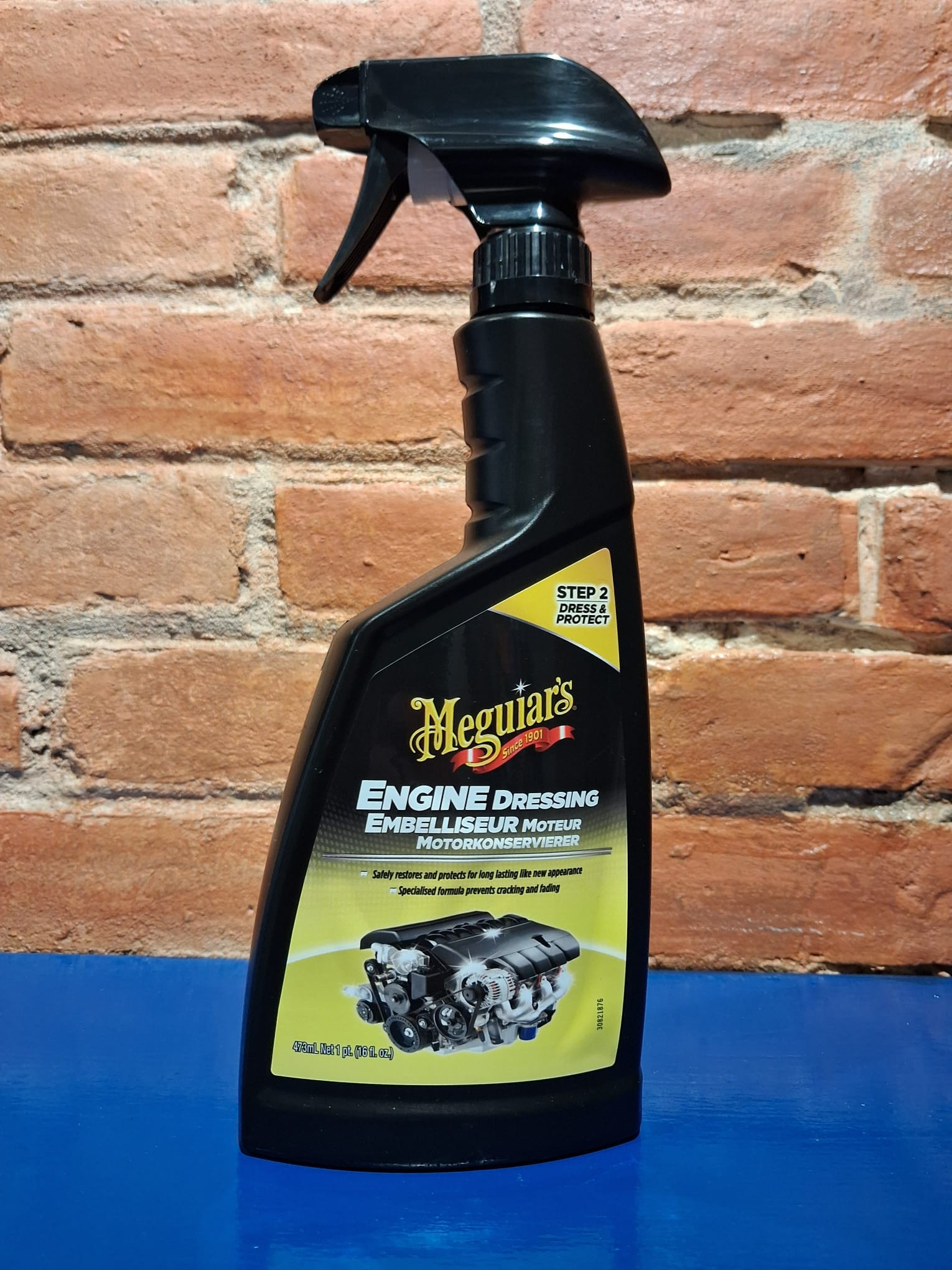 Image of Meguiar's Engine Bay Dressing 500ml